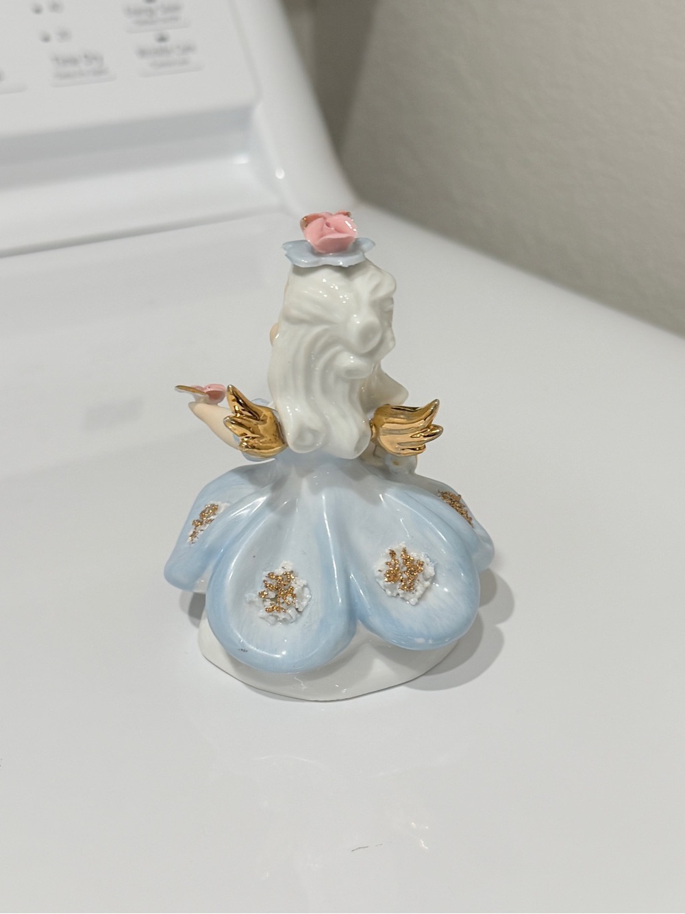 Vintage Lefton Friday’s Child Angel Figurine – Vintage Japan Porcelain 4” - Picture 6 of 17